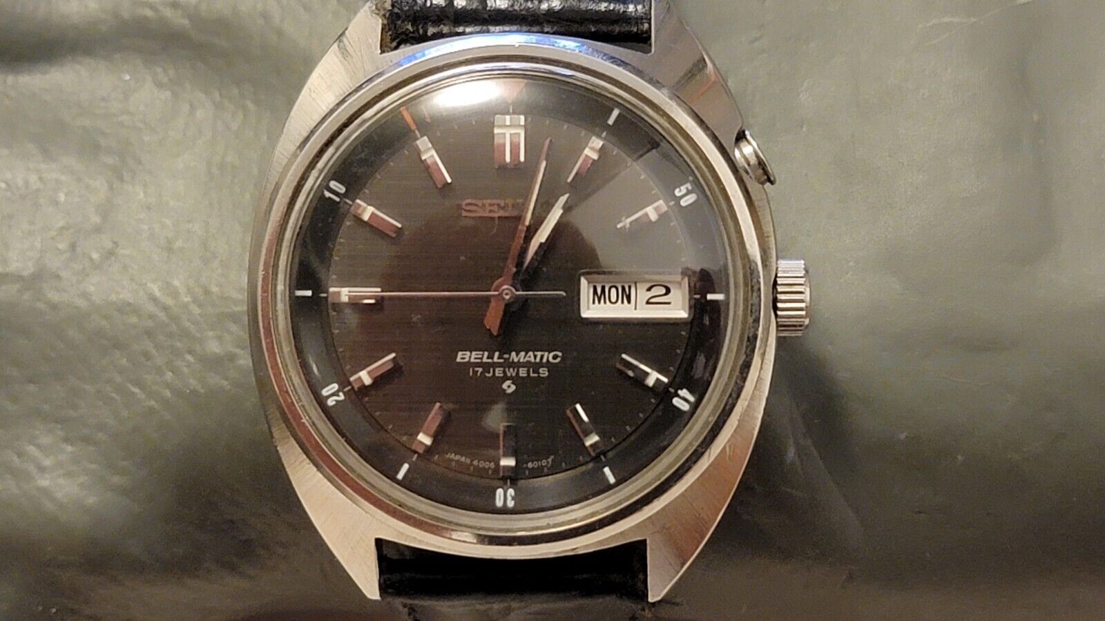 January 1972 - Model No. 4006-6011, Serial No. 210695