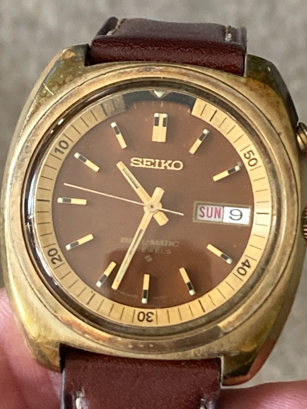 January 1972 - Model No. 4006-6037, Serial No. 211235