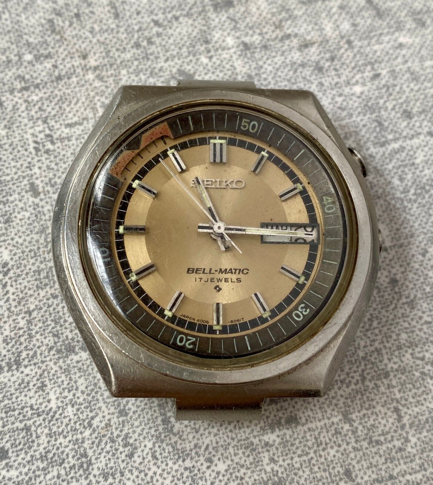 August 1975 - Model No. 4006-6040, Serial No. 580892