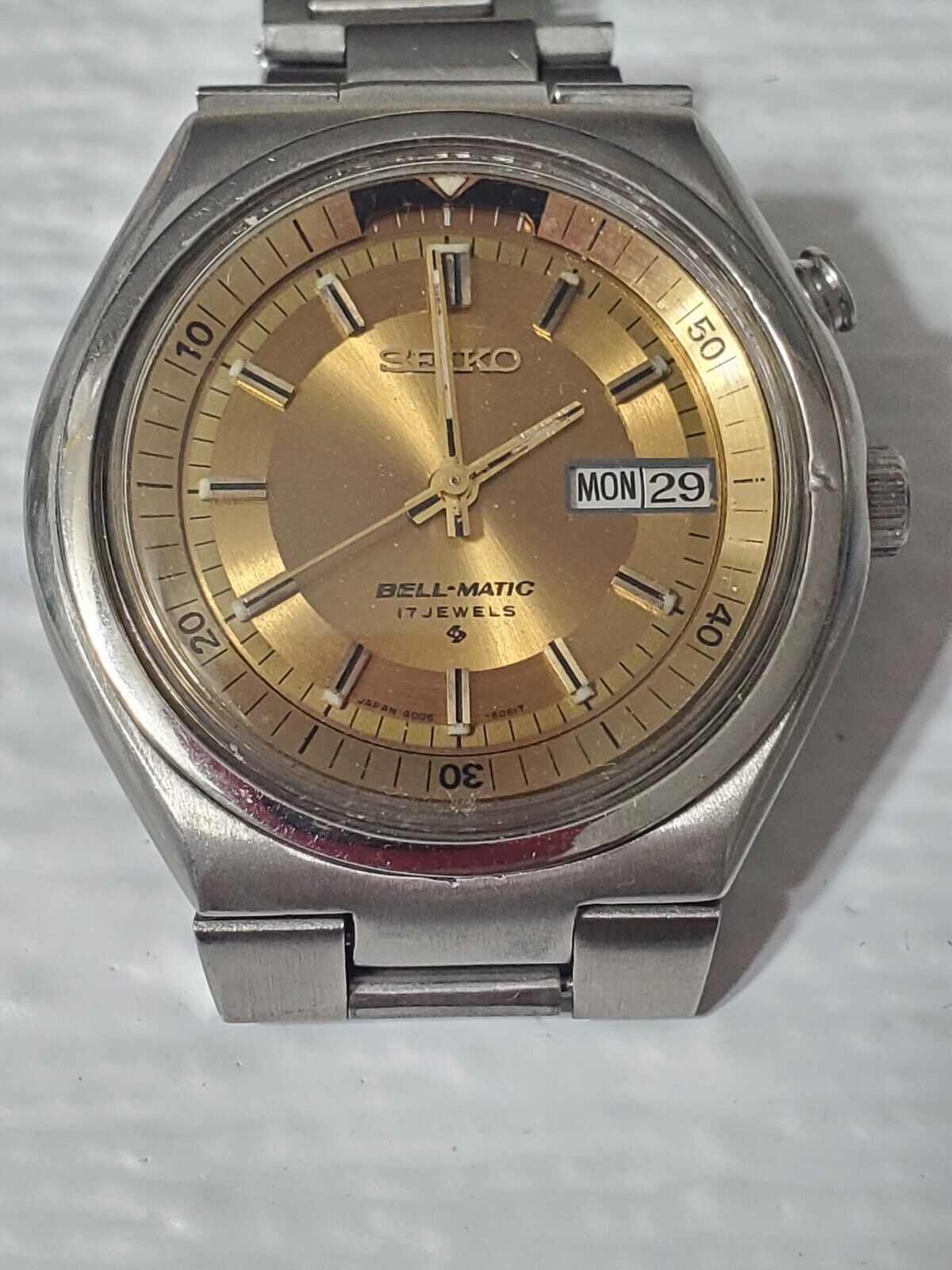 November 1975 - Model No. 4006-6040, Serial No. 5N0065