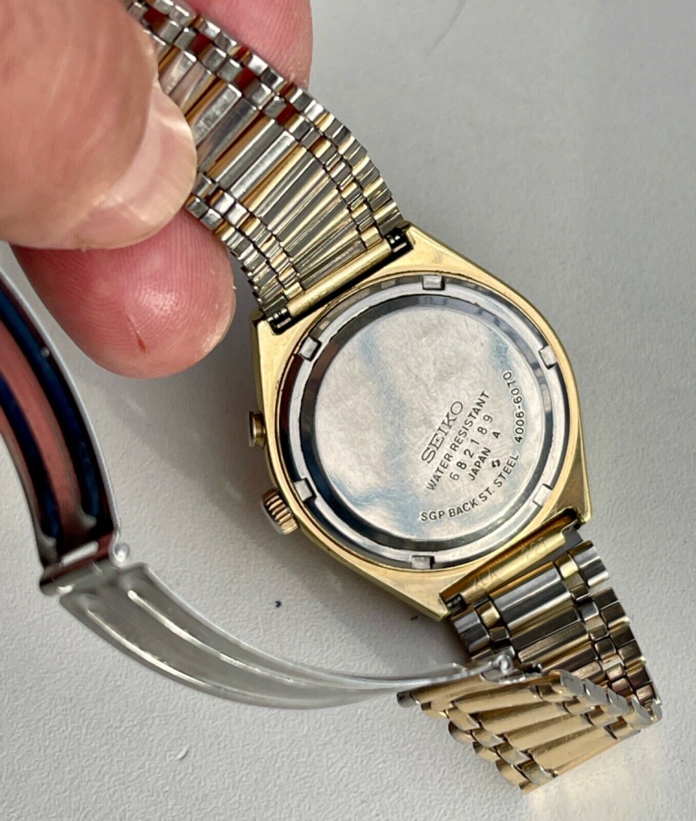 August 1976 - Model No. 4006-6070, Serial No. 682189