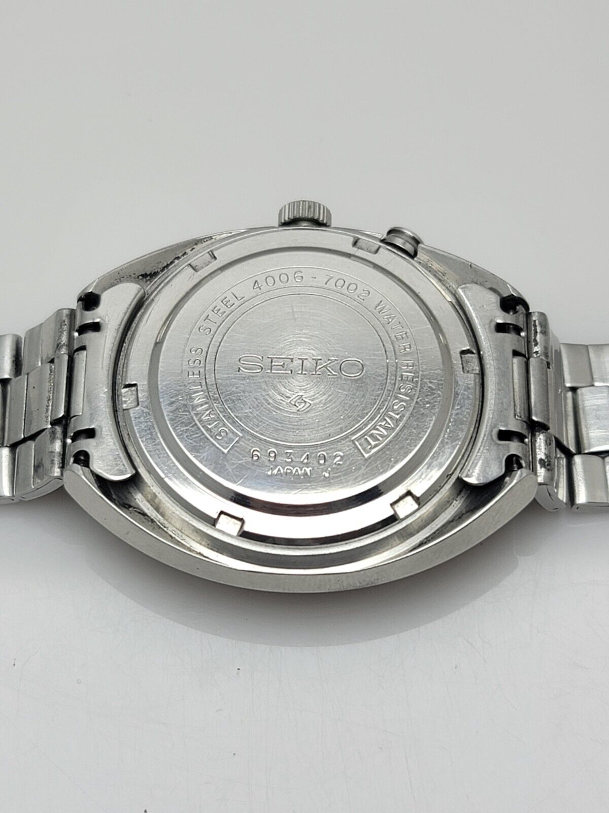 September 1976 - Model No. 4006-7002, Serial No. 693402