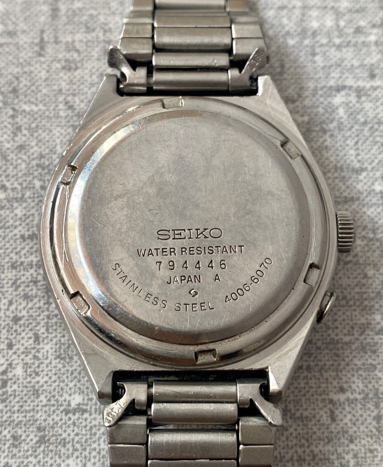 September 1977 - Model No. 4006-6070, Serial No. 794446
