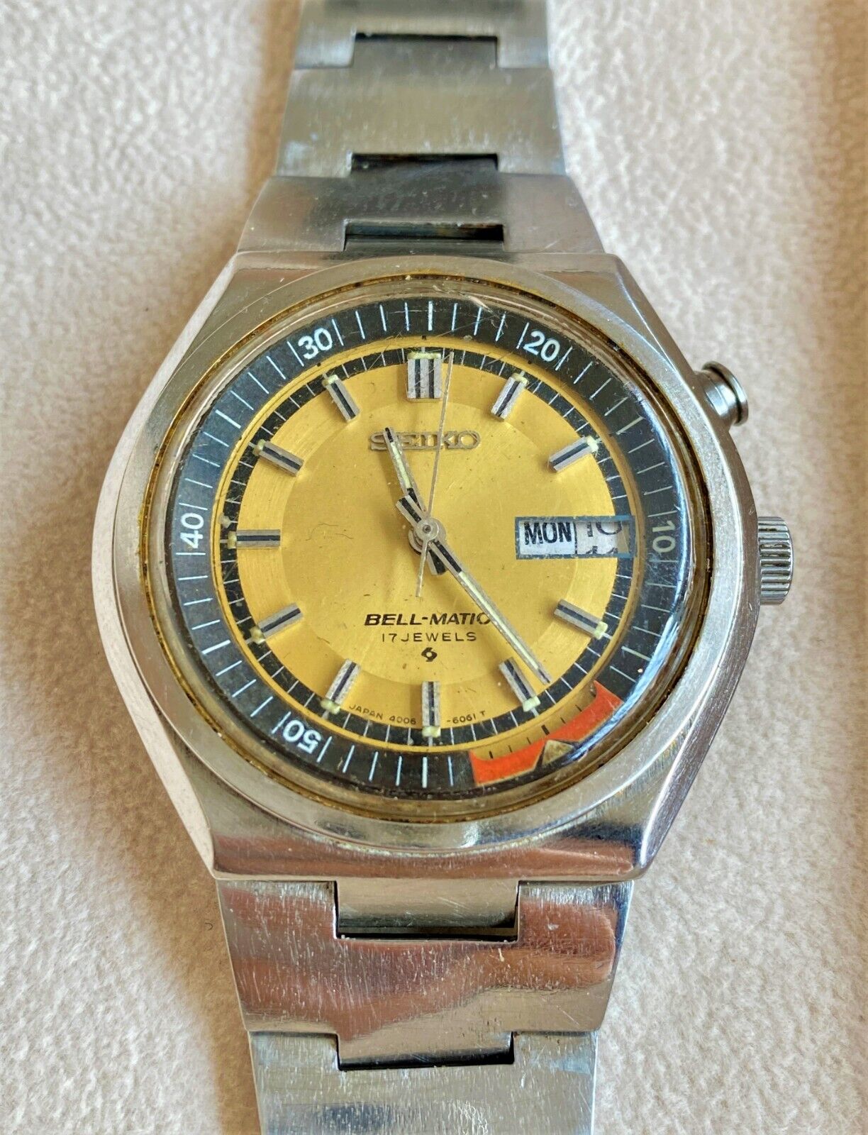 January 1978 - Model No. 4006-6041, Serial No. 810557