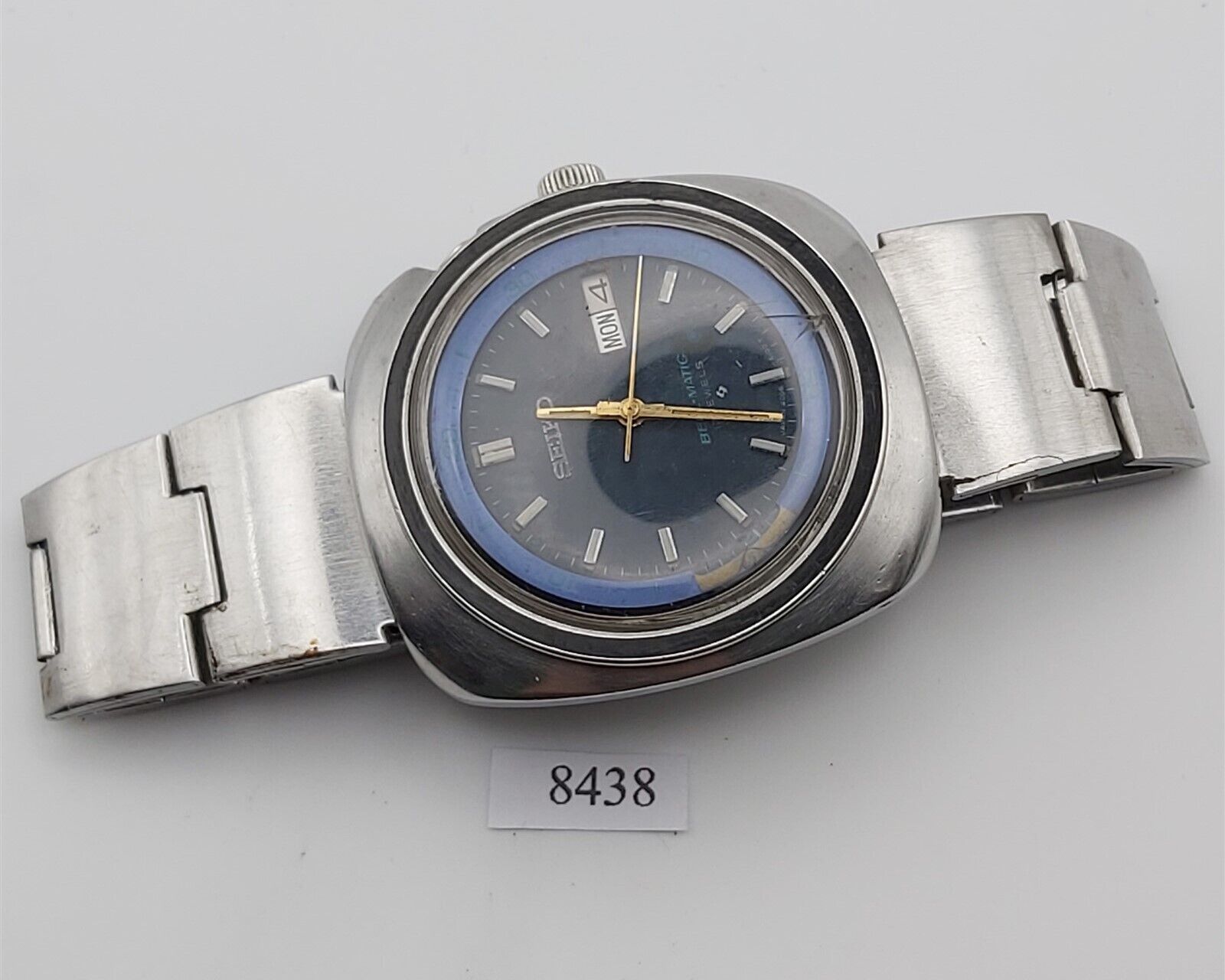 November 1968 - Model No. 4006-7010, Serial No. 8N2049