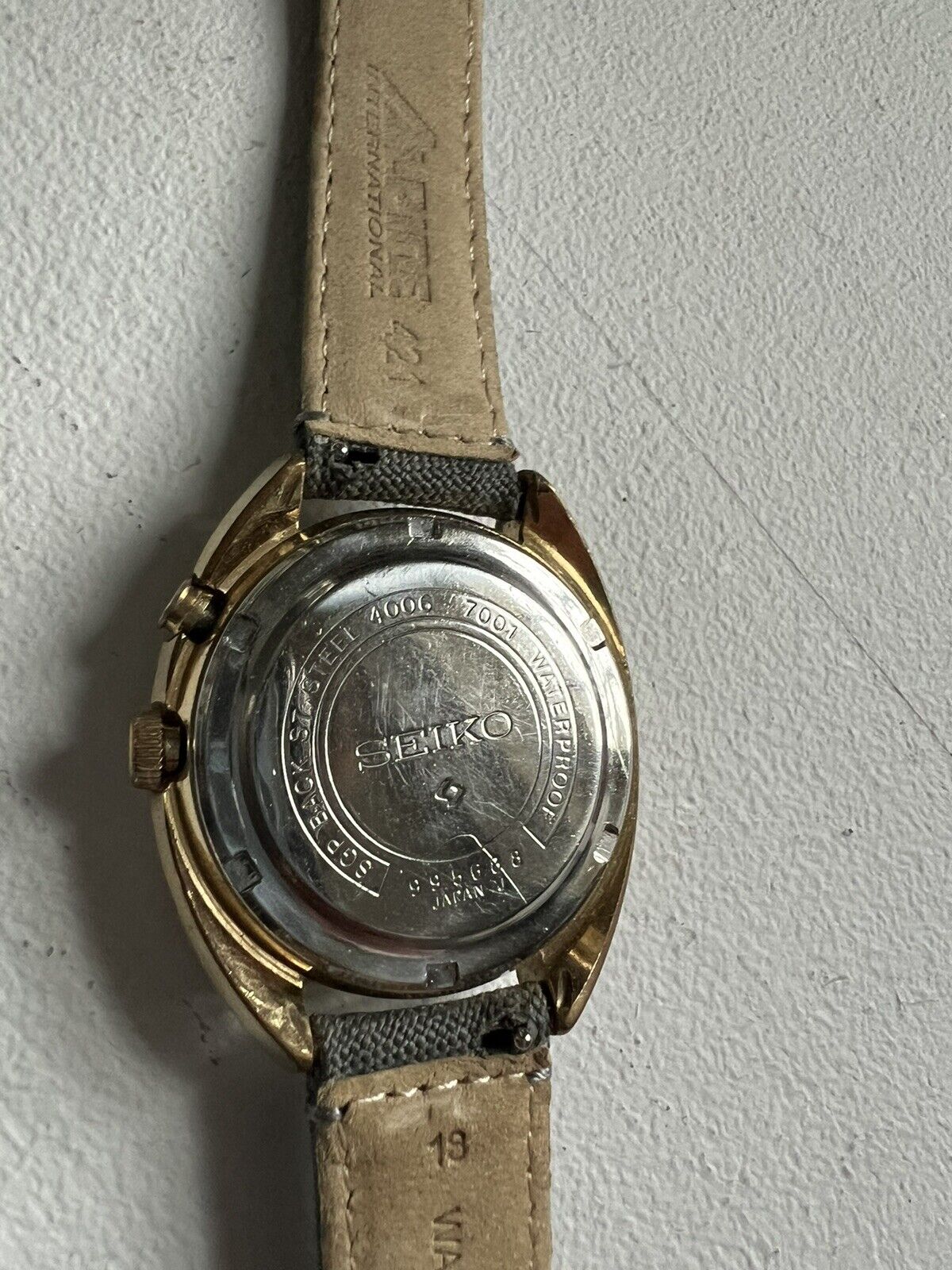 September 1969 - Model No. 4006-7001, Serial No. 995688